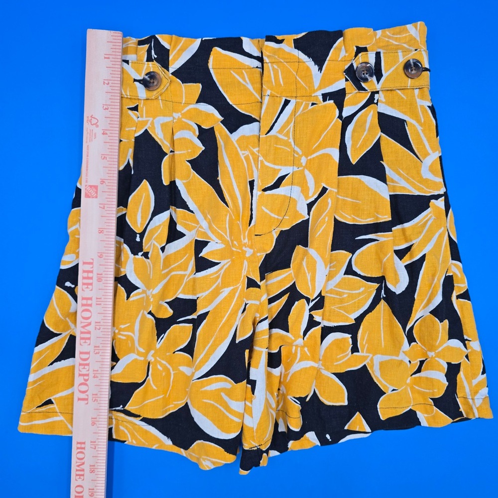 Who What Wear Floral Linen Shorts High Rise Pleated Paperbag Yellow Black 2 - Picture 7 of 8